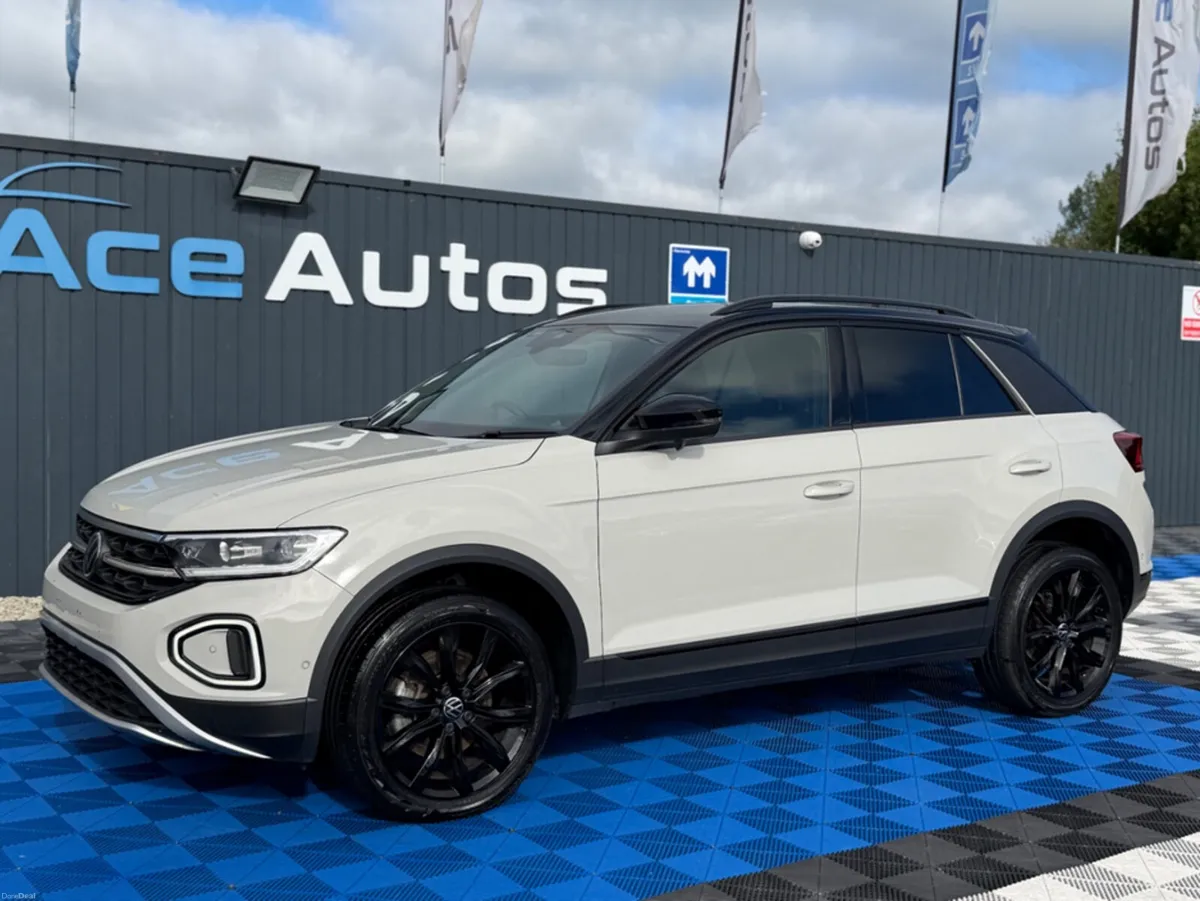 Volkswagen T-Roc BLACK EDT - 2.0L DIESEL - AUTO - - Image 3