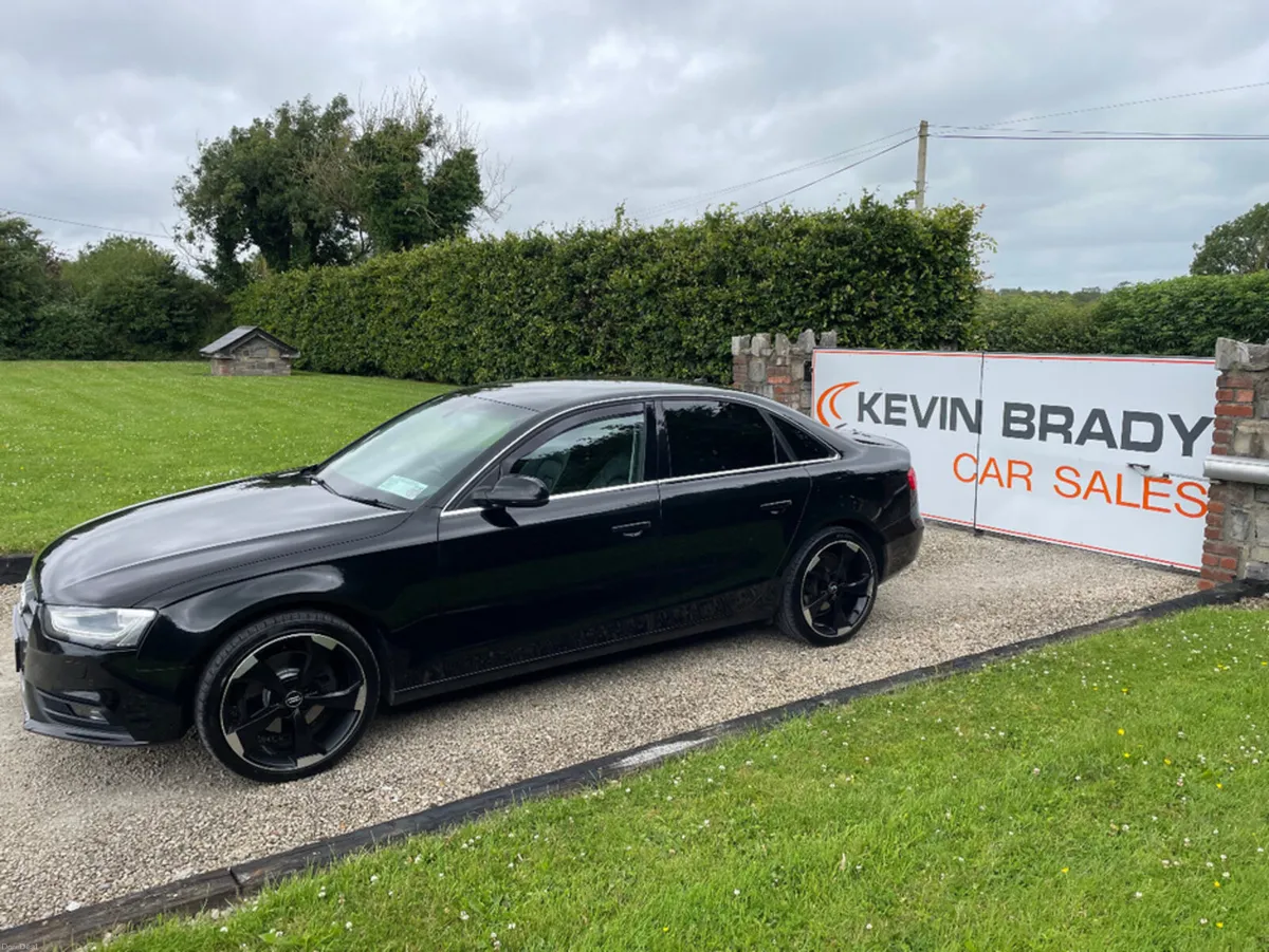 Audi A4 2.0 TDI 150 SE 4DR - Image 2