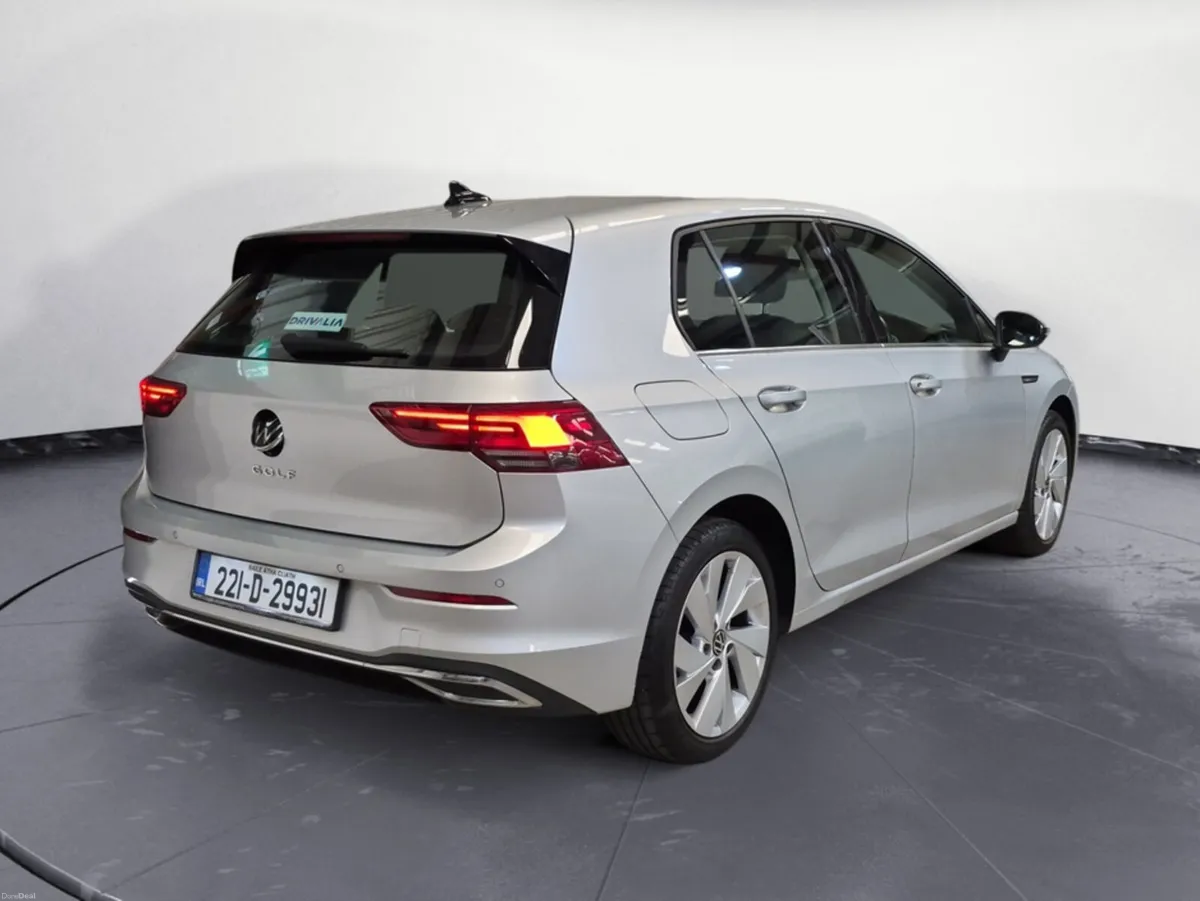 Volkswagen Golf Style 2.0 TDI 115HP - Image 5