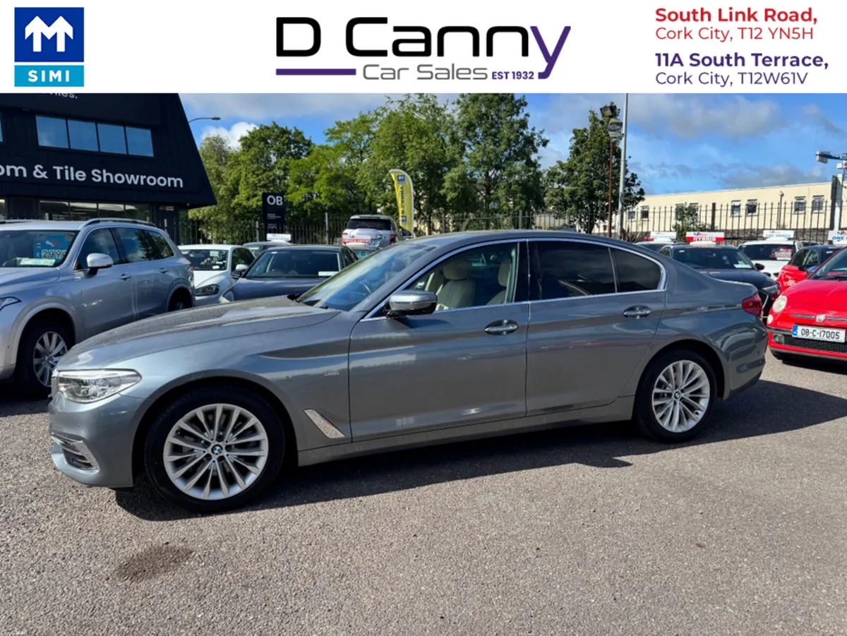 BMW 5-Series 523i 2.0 petrol LUXURY EDITION - Image 4