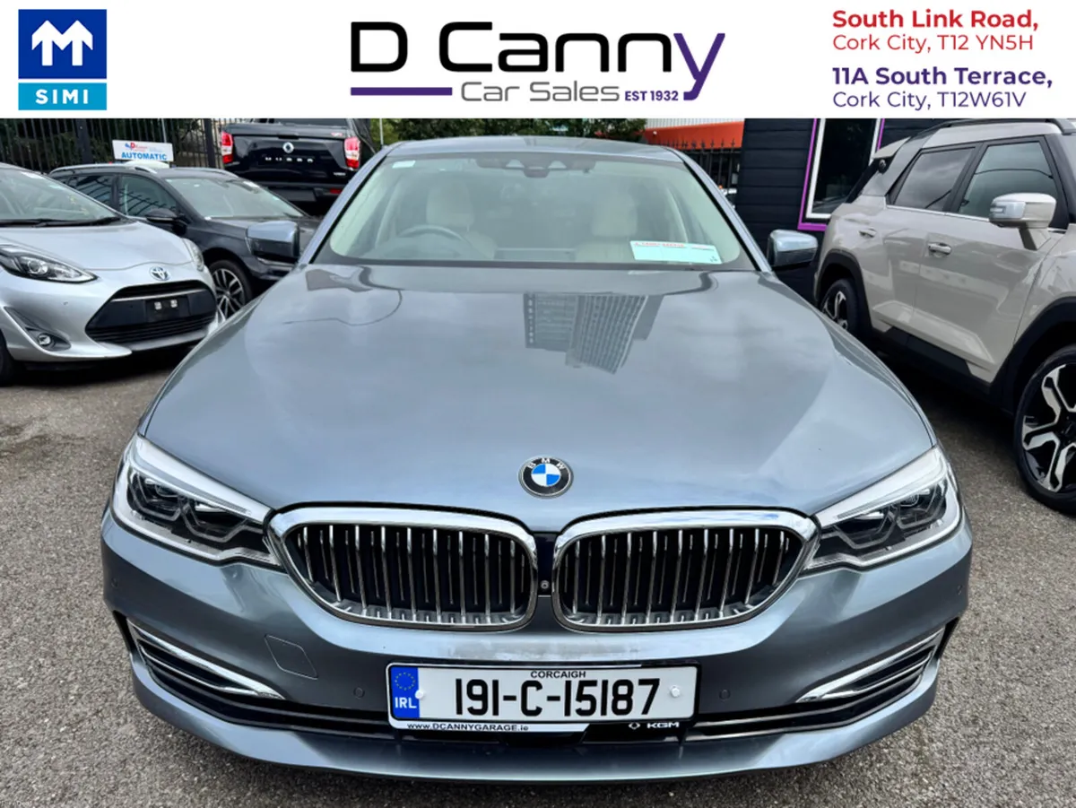 BMW 5-Series 523i 2.0 petrol LUXURY EDITION - Image 2