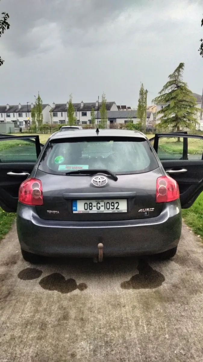 Toyota Auris Terra 08 5DR 1.4 Petrol - Image 6