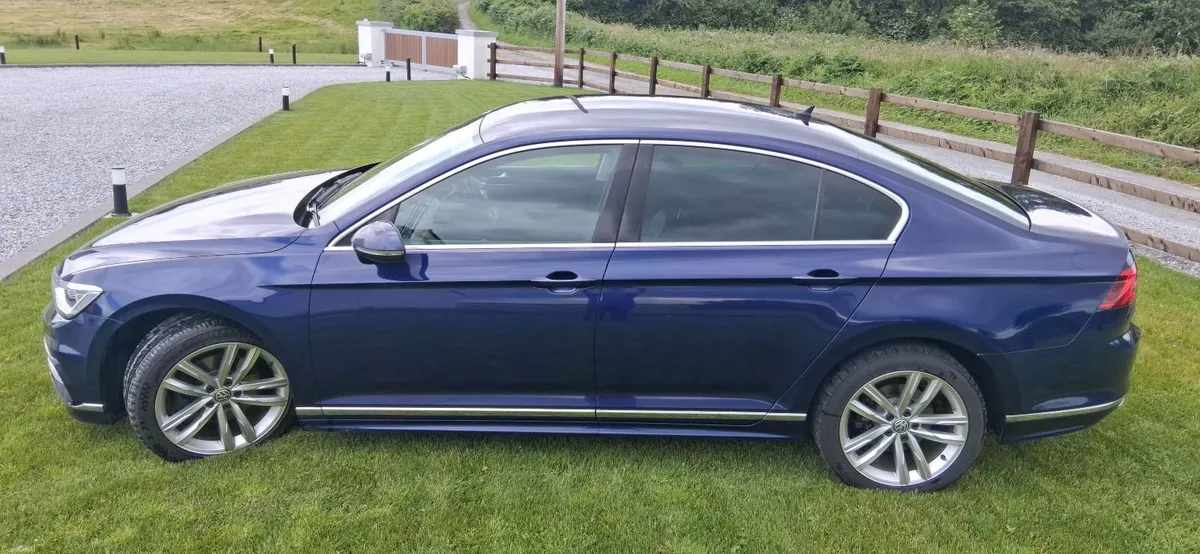 Volkswagen Passat 2018 R Line Styling Immaculate!! - Image 2