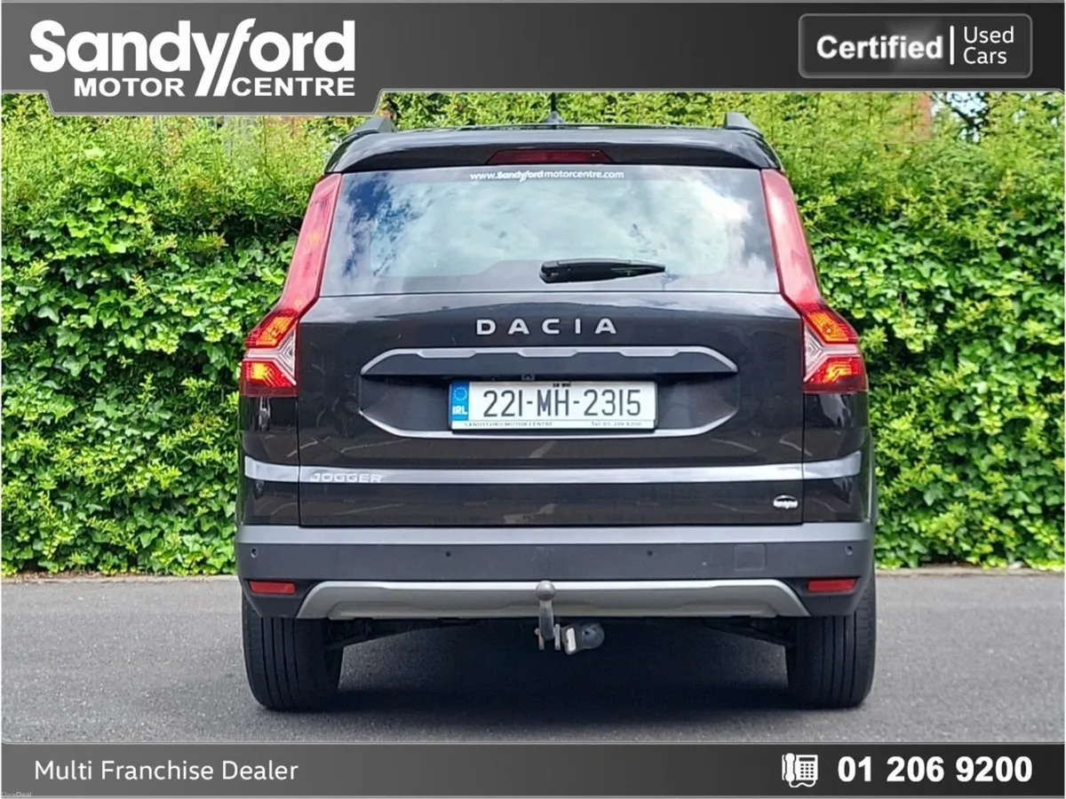 Dacia Jogger TCe 110 Comfort**7 SEATS** - Image 6