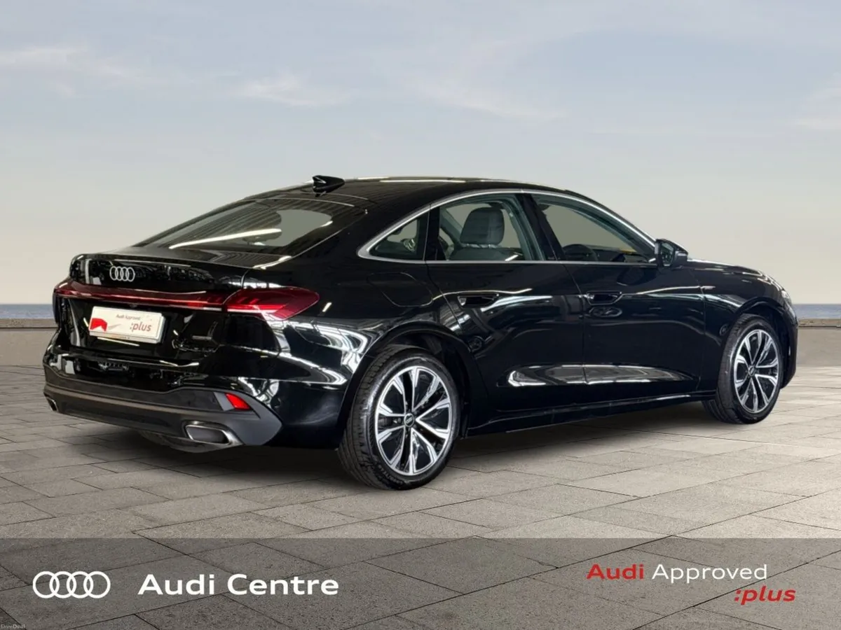 Audi A5 E-HYBRID Q 220KW SE - Image 3
