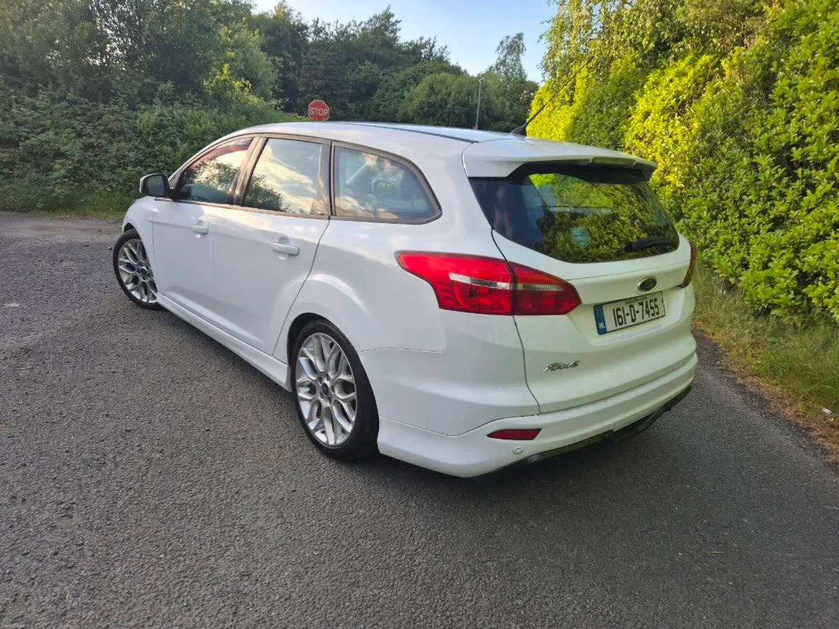 Ford focus - Image 5