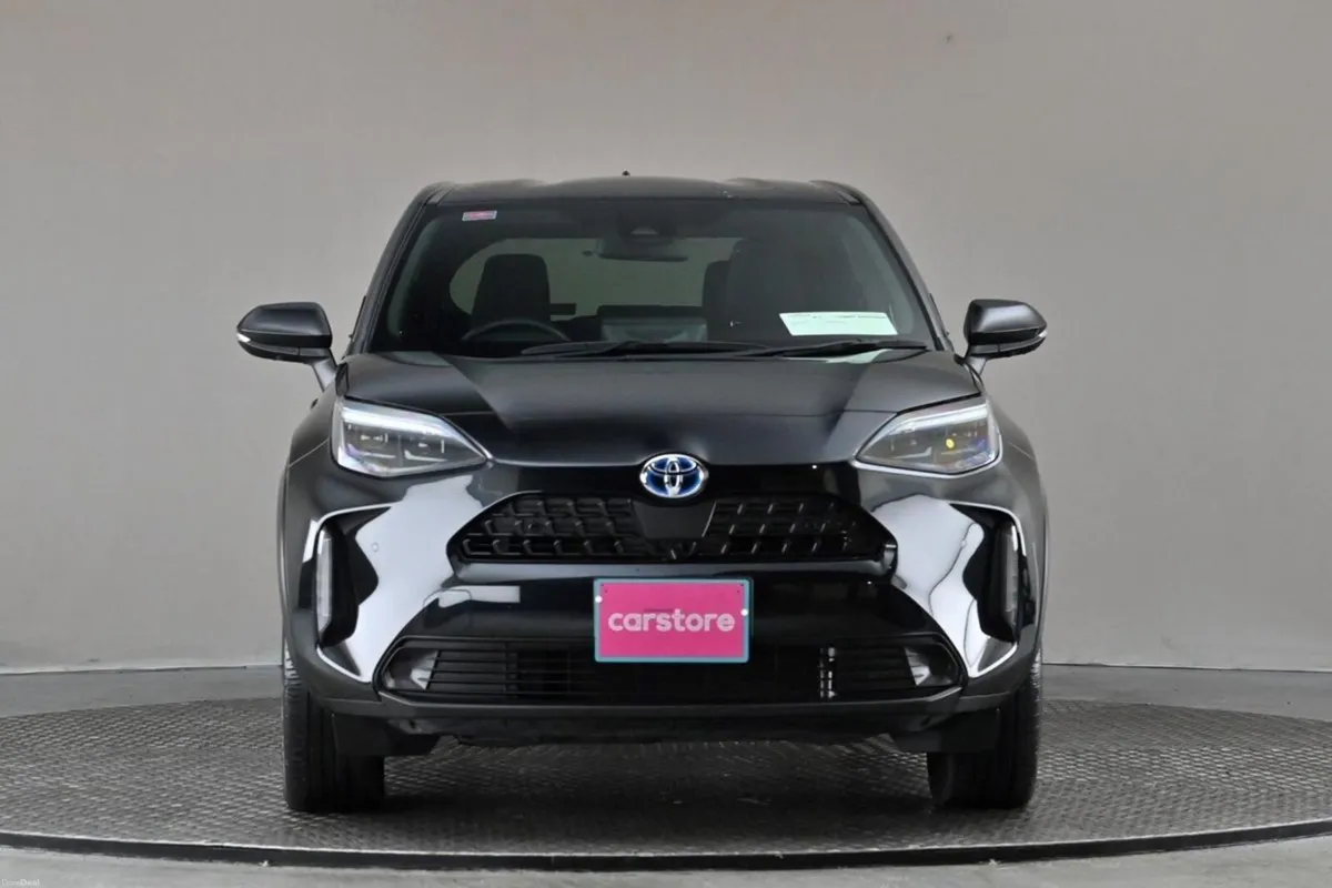 Toyota Yaris Cross 1.5 HYBRID **HALF LEATHER**REVE - Image 2