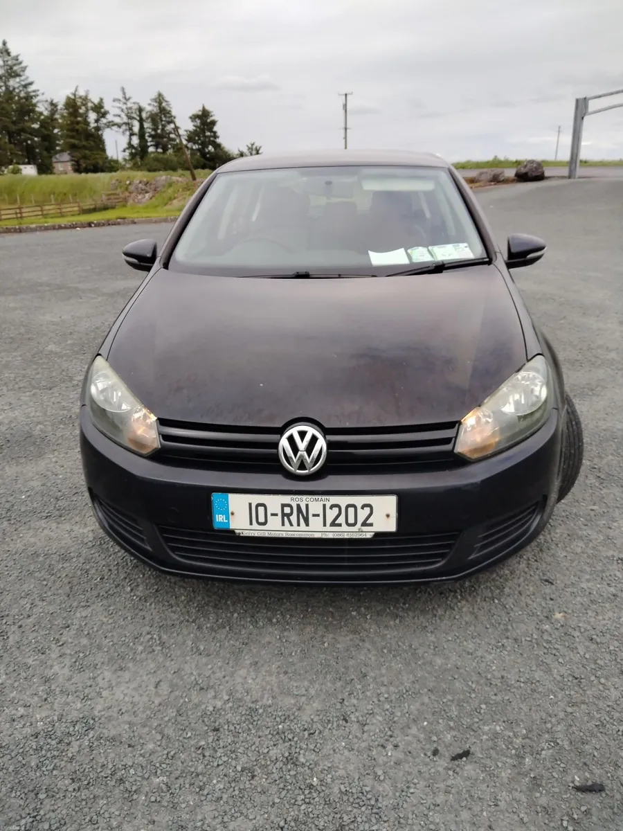 Volkswagen Golf 2010 - Image 2