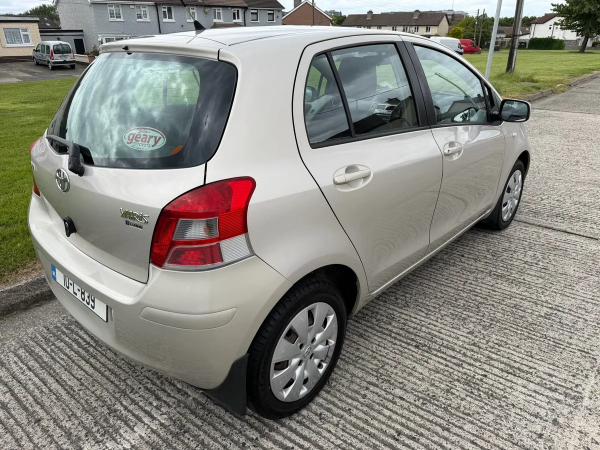 Toyota Yaris 1.3 Automatic ONLY 57k KM - Image 2