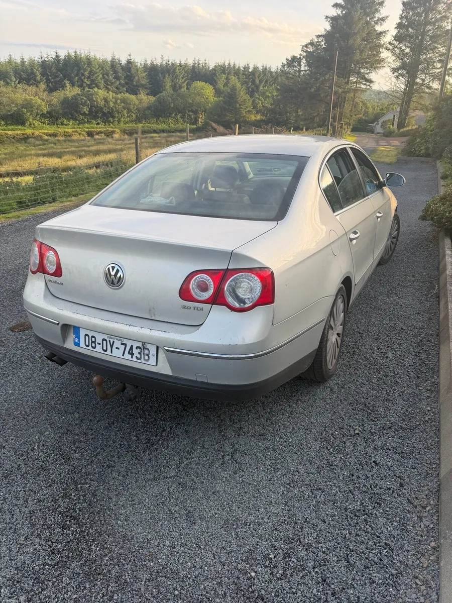 Volkswagen Passat highline 2.0tdi - Image 1