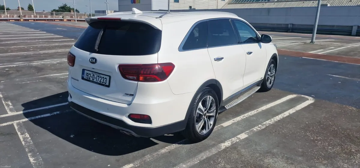 2019 Kia Sorento K3 2.2 CRDi AWD Automatic 7 Seats - Image 5