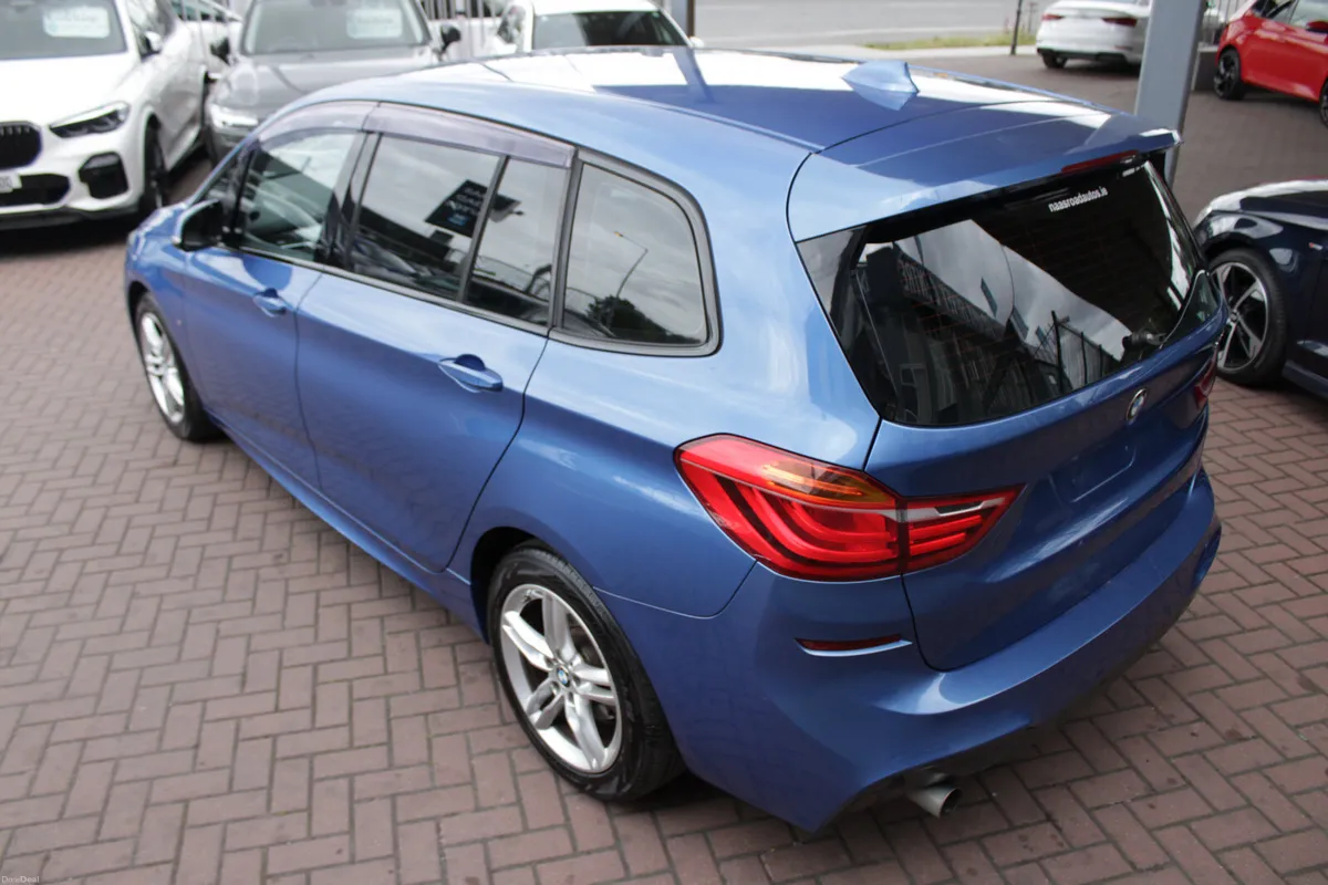 2017 BMW 218D M-SPORT 5DR 7 SEATER ESTATE AUTO - Image 6