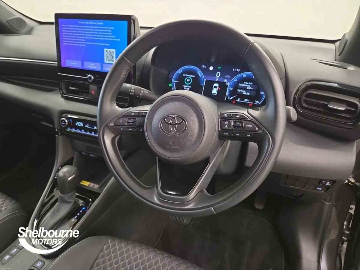 Toyota Yaris Hatchback Excel - Image 4