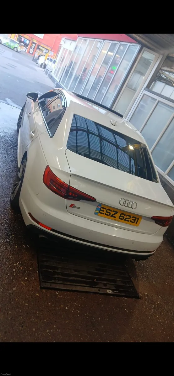2018 Audi S4 - Image 2