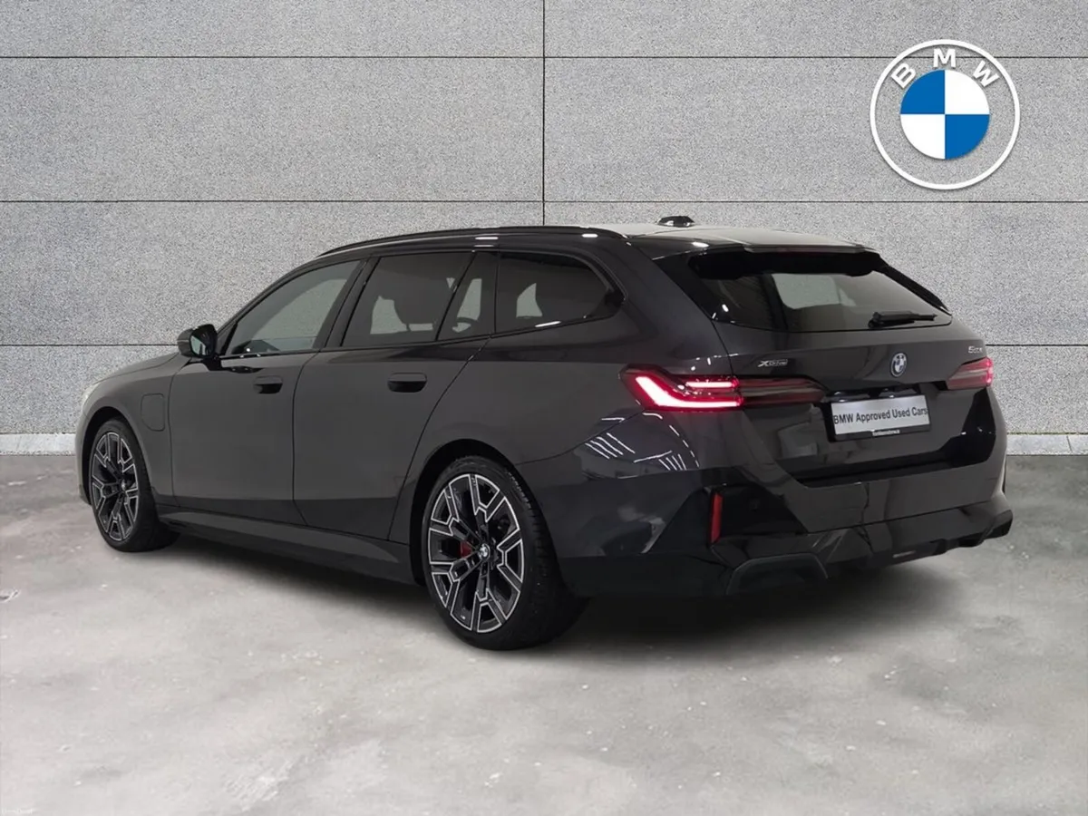 BMW 5-Series 550 E Xdrive M Sport Pro Auto  550 e - Image 3