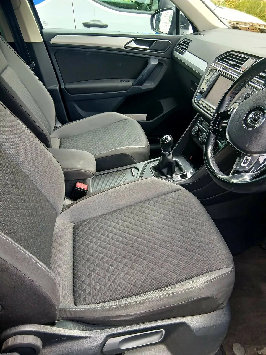 Volkswagen Tiguan 2017 - Image 4