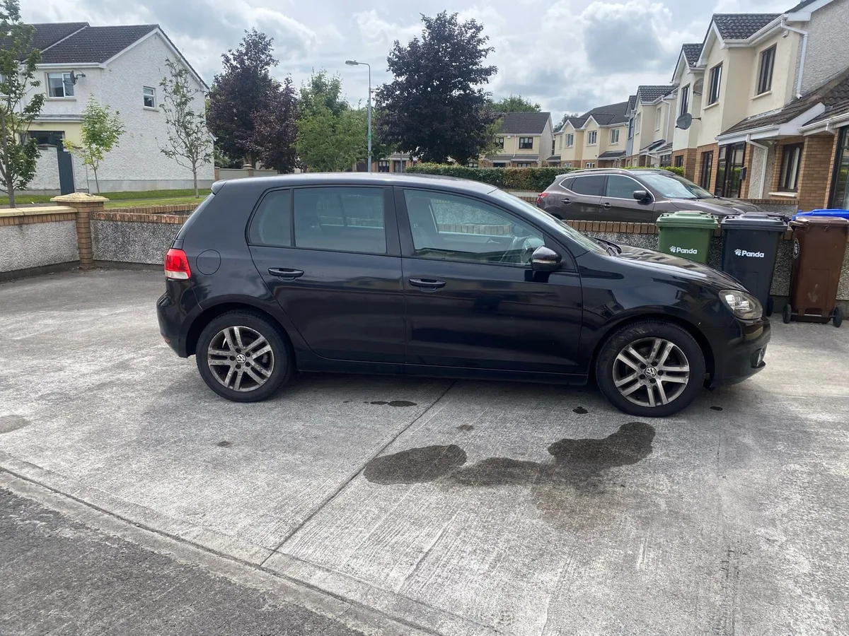 VW Golf 1.6 automatic - Image 4