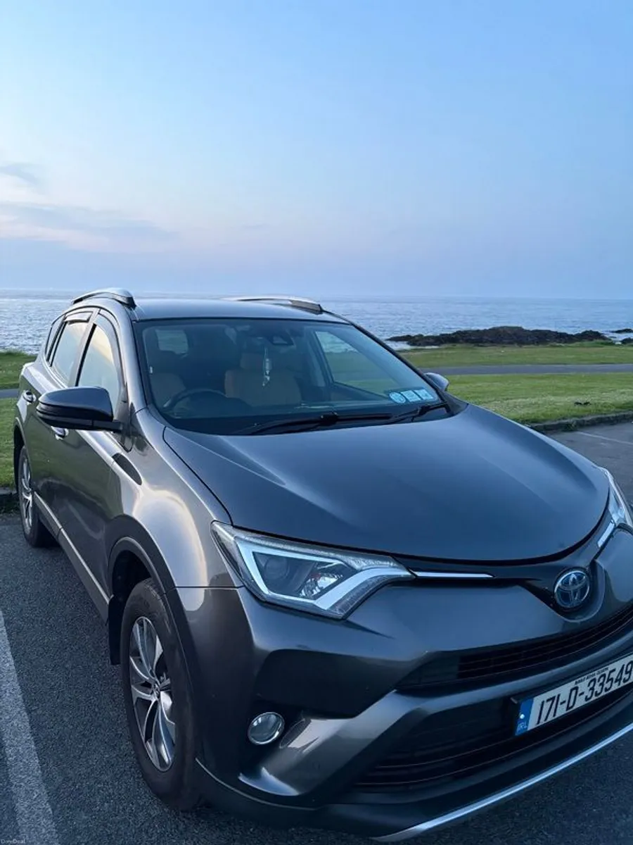 2017 Toyota RAV4 Hybrid Luna Sport  Fully Loaded  Excellent Condition - Image 1