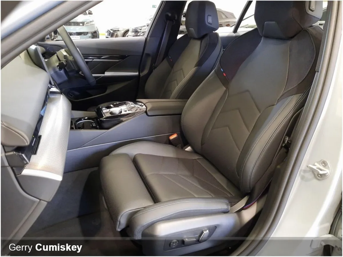BMW i5 M Sport Pro |  eDrive 40 |  83.9 kWh | Broo - Image 6