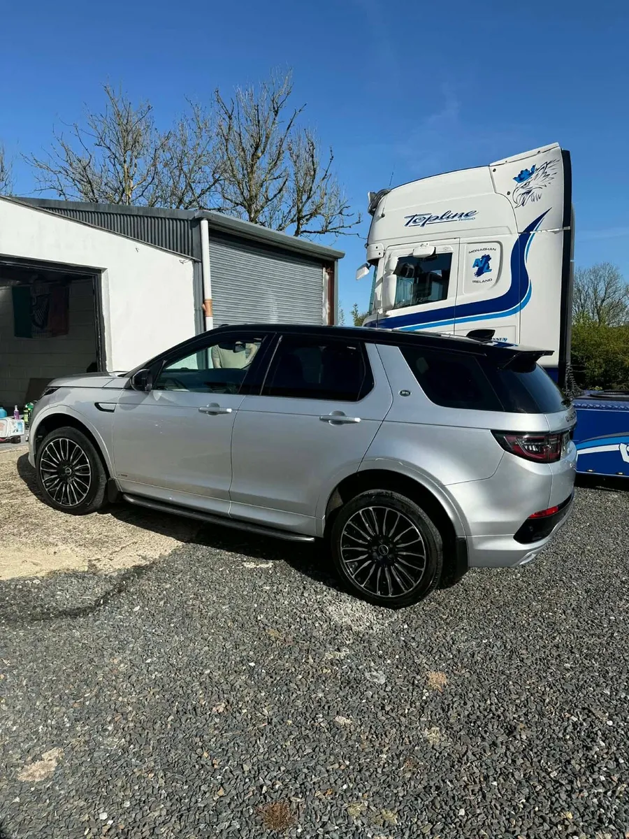 Land Rover Discovery Sport **low mileage** - Image 3
