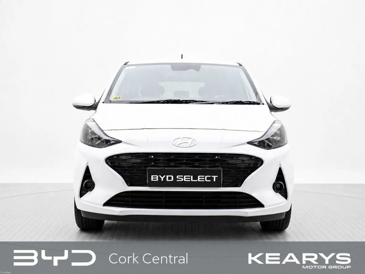 Hyundai i10 Deluxe Plus, “Like New” - Image 4