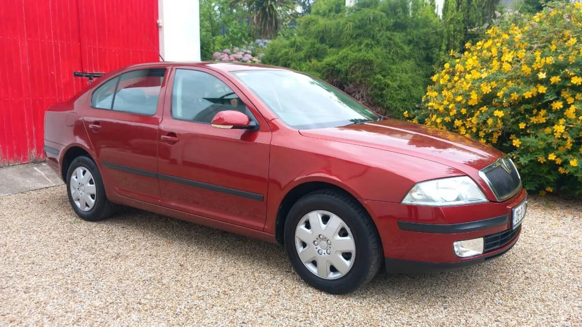 Skoda Octavia 1.4 petrol with long NCT and Tax - Image 1