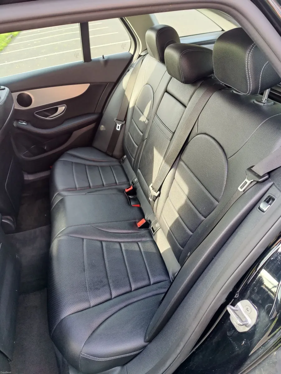 Mercedes-Benz C350e (172) - Image 4