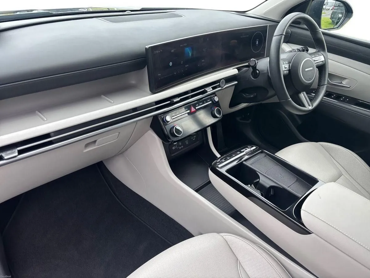 Hyundai Tucson FL 4WD Executive PLUS PHEV Auto - Image 3