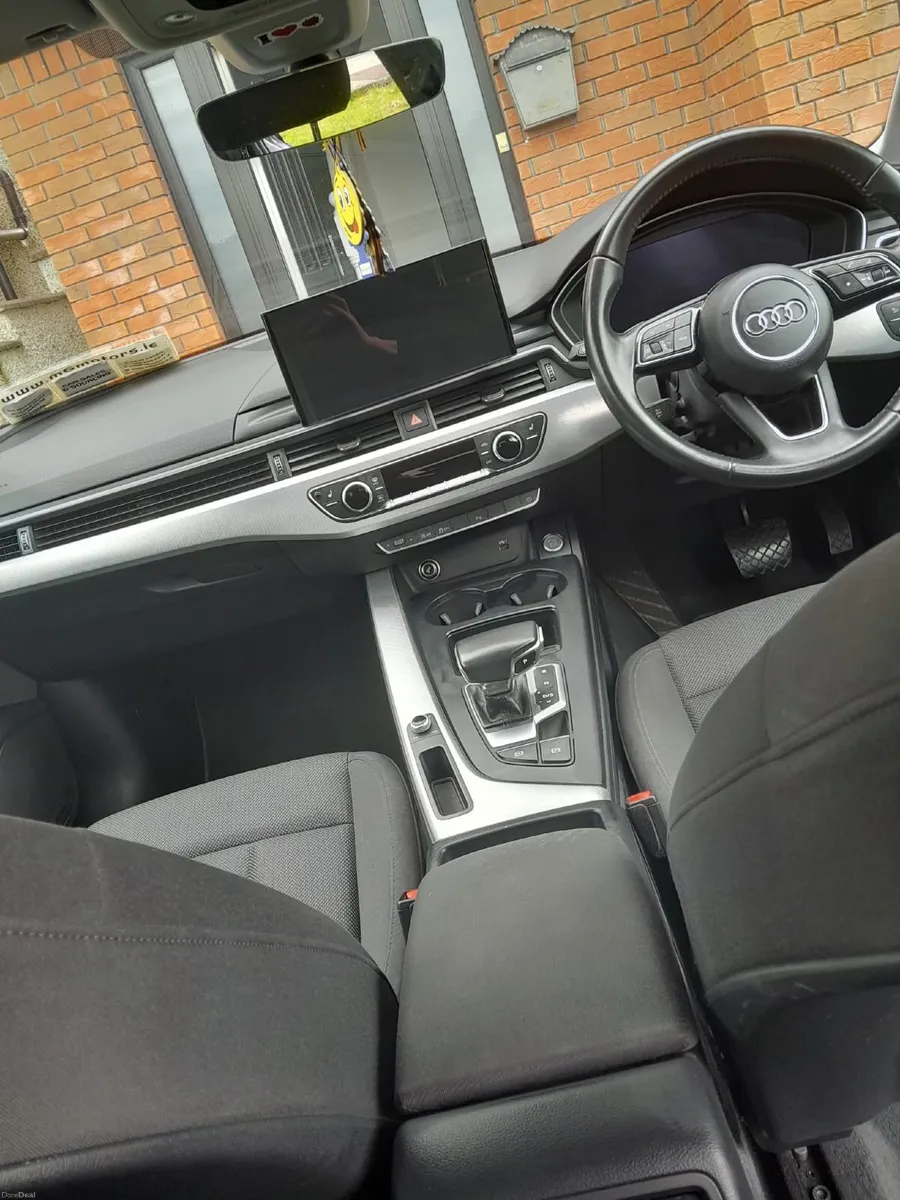 Audi A4 2020 - Image 1