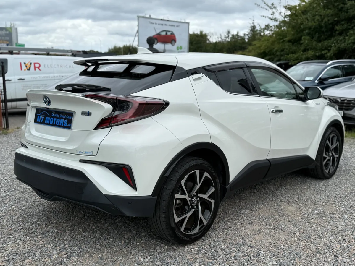 2018 Toyota C-HR 1.8 HYBRID AUTO - Image 3