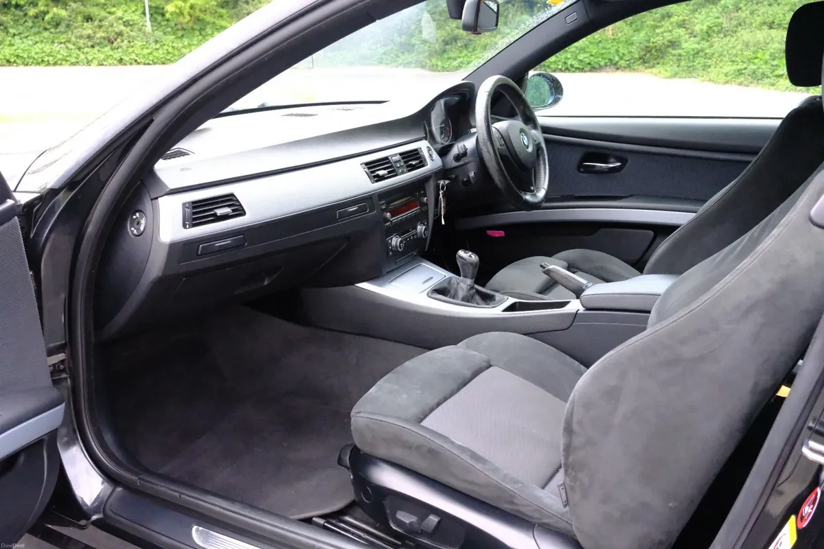 BMW E92 320d M Sport - Image 4