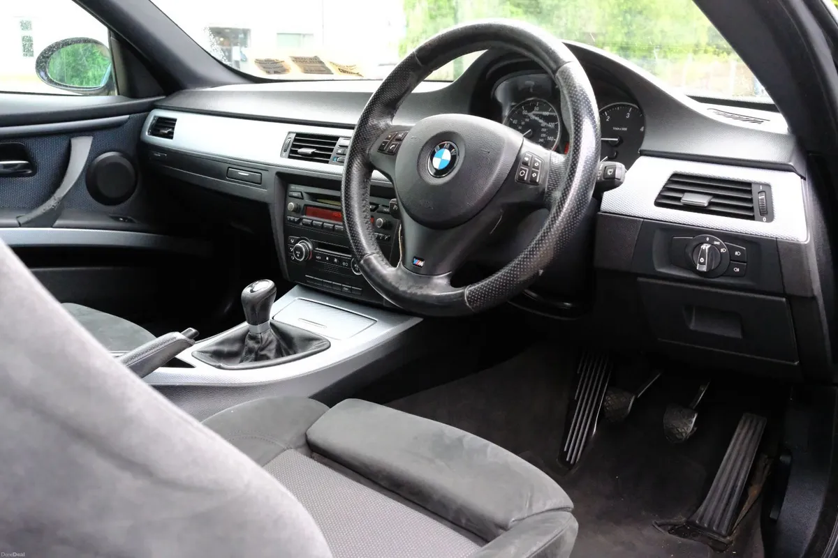 BMW E92 320d M Sport - Image 5