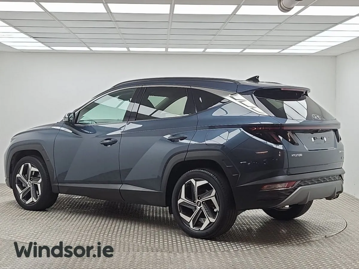 Hyundai Tucson 2WD Executive Plus HEV Auto - Image 3