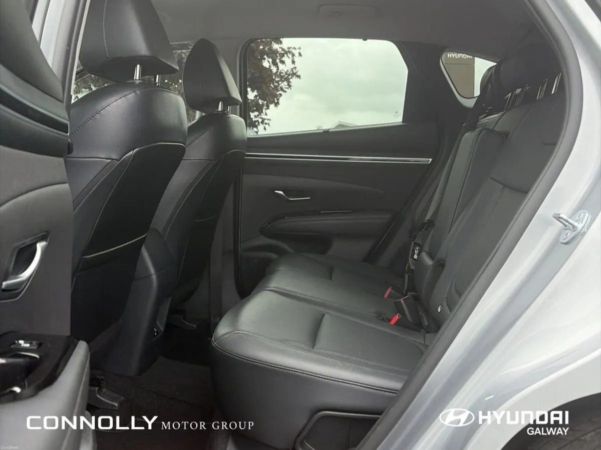 Hyundai Tucson 2WD Executive Plus - Image 6