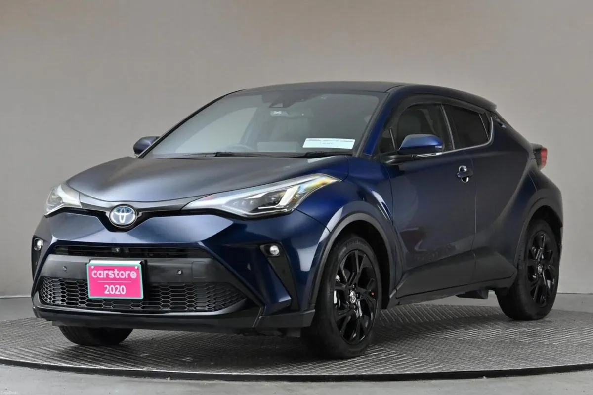 Toyota C-HR 1.8 HYBRID **HALF LEATHER**360 PAN CAM - Image 3