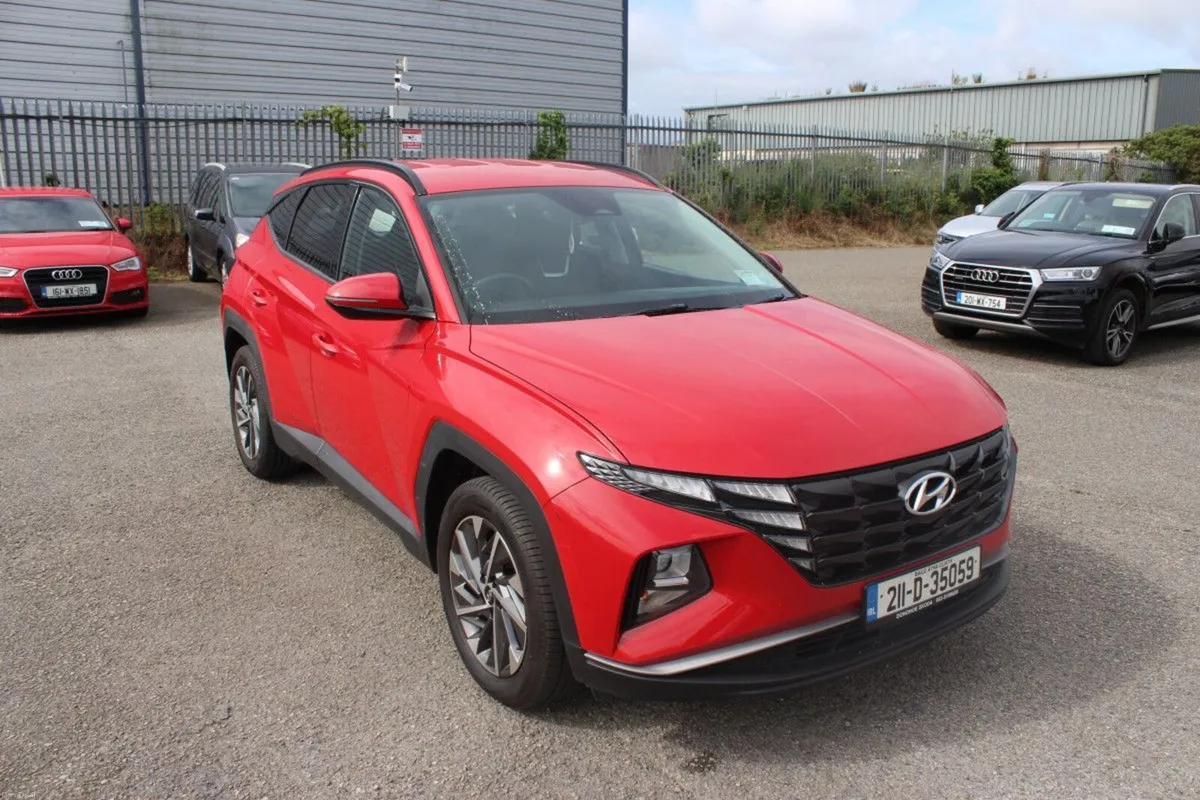Hyundai Tucson 2WD Executive - TENDER 9 - Image 1