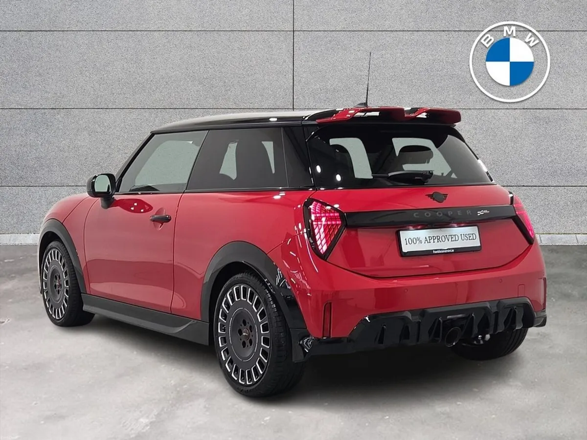 Mini Cooper John Cooper Works - Image 3