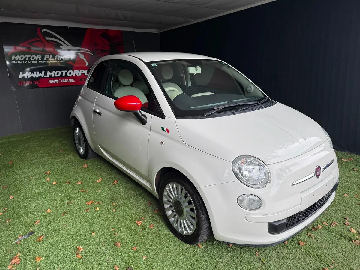 2013 FIAT 500 AUTOMATIC - Image 2