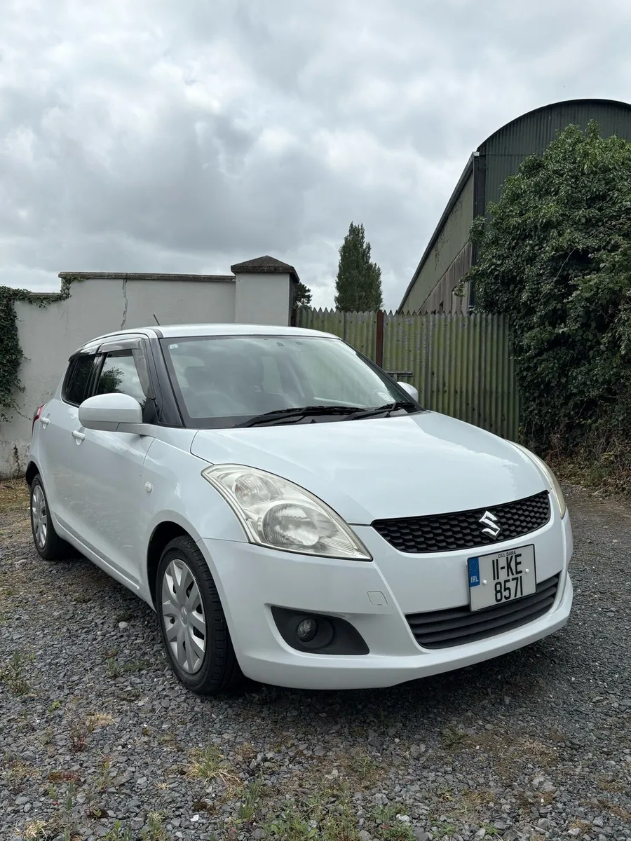 Suzuki Swift 2011 Automatic - Image 3