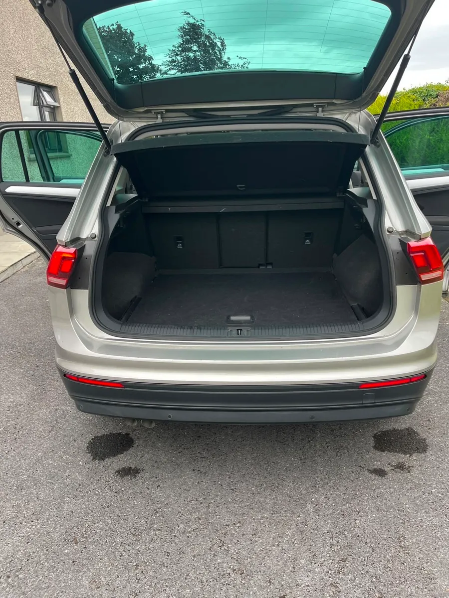 VW Tiguan 2L - Image 5