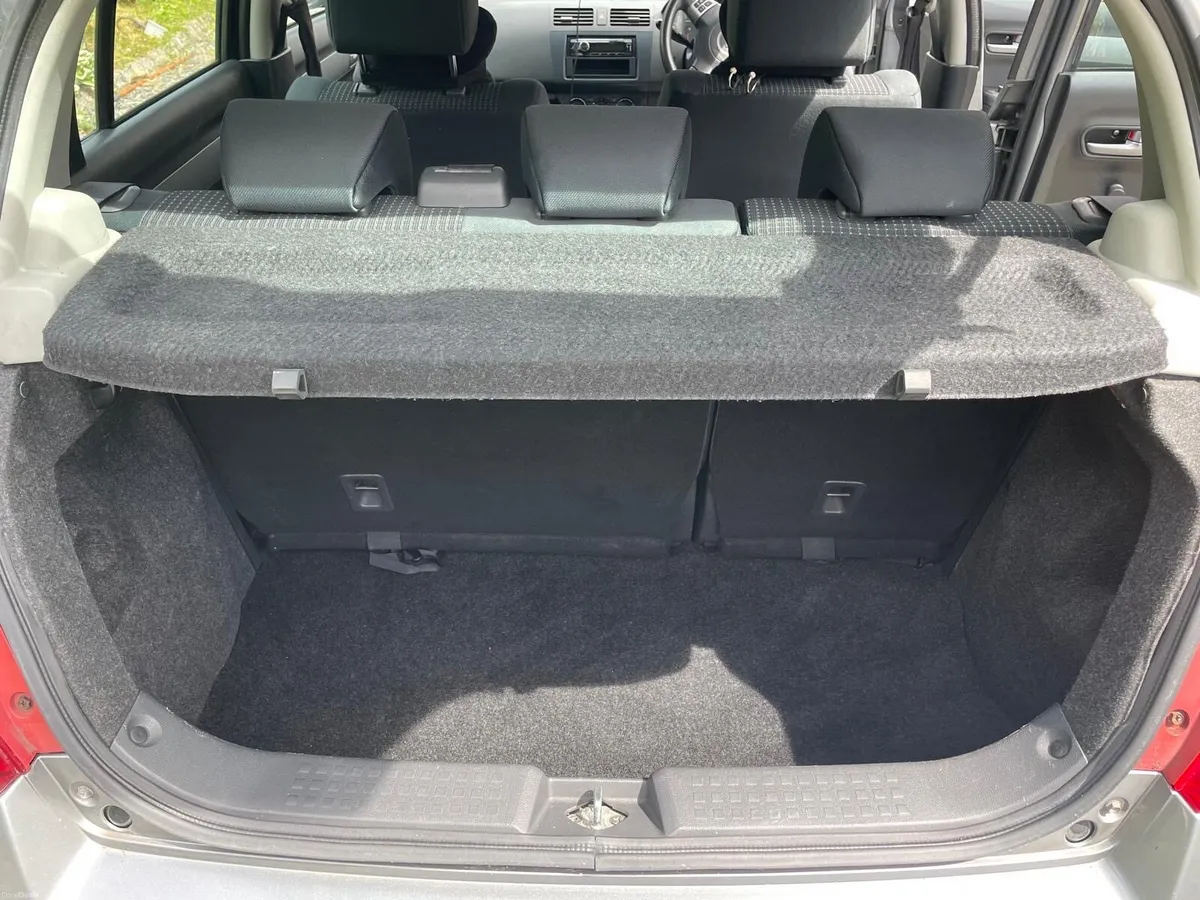 Suzuki Swift NCT PASSED with Bluetooth radio - Image 6