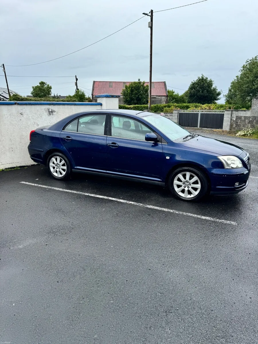 2004 Toyota Avensis Manual 5 Speed - Image 3
