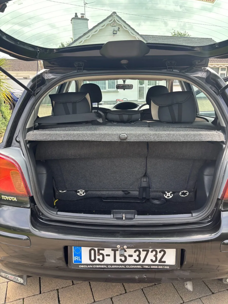 Toyota Yaris Vitz 2005 - Image 3
