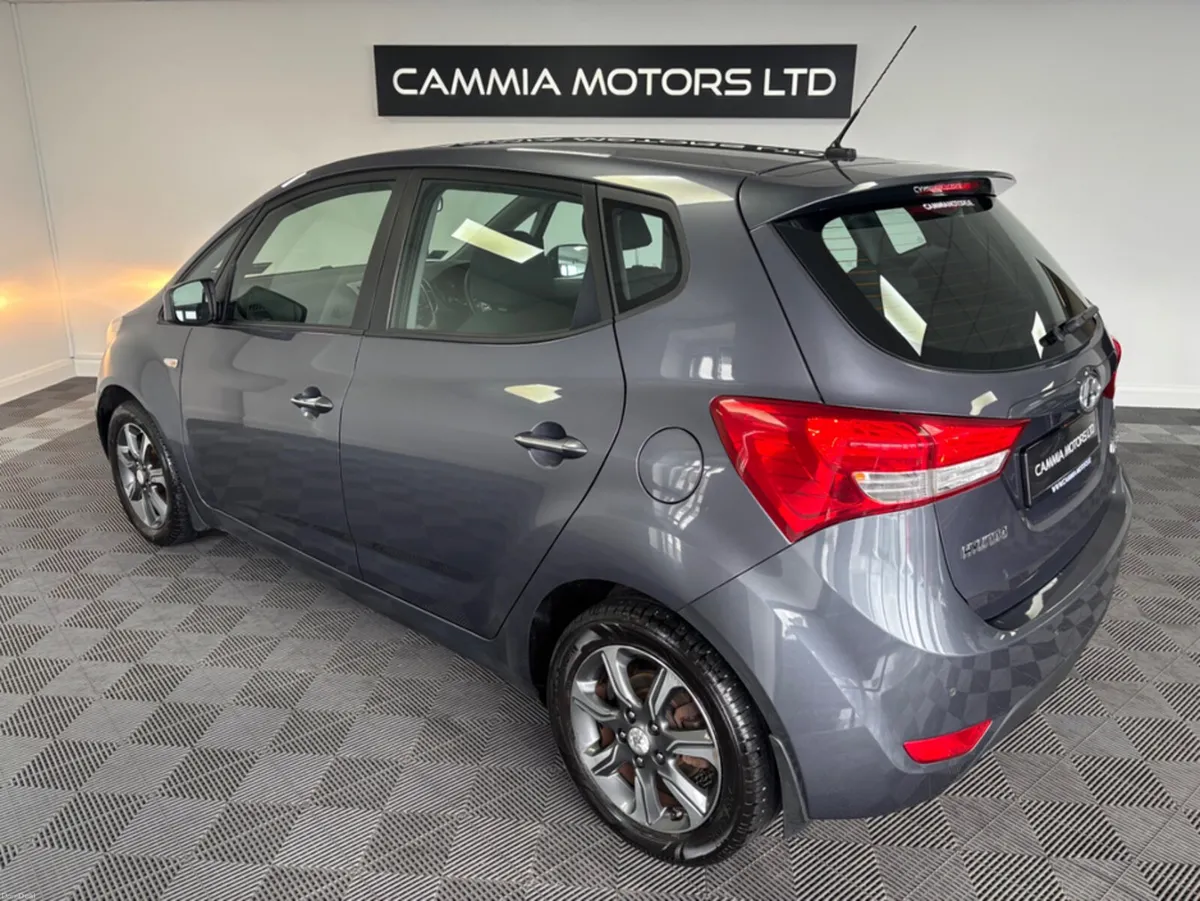 Hyundai ix20 DELUXE 5DR PETRL - Image 3
