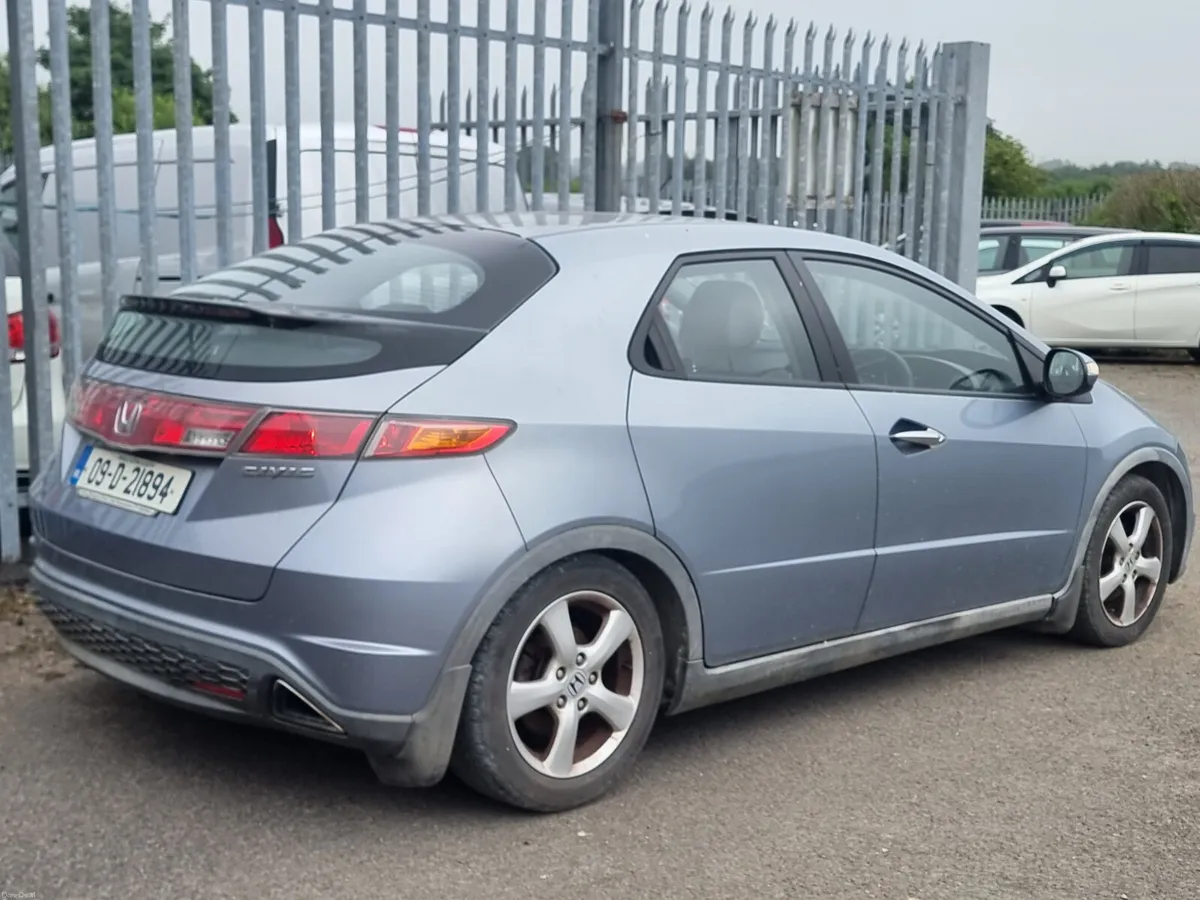 €599 Honda Civic 2009 diesel ⛽️ €599 - Image 5