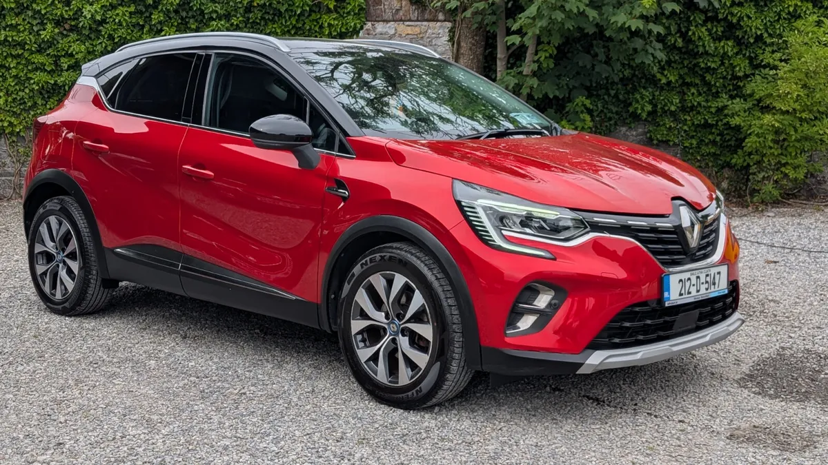 2021 Renault Captur Plug In Hybrid - Image 1