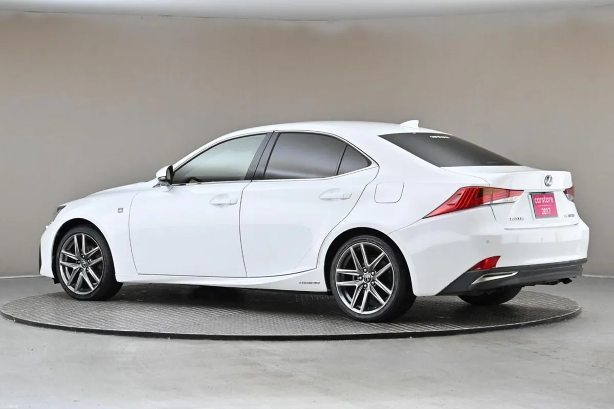 Lexus IS 2.5 Hybrid F-Sport  Memory Leather Seats - Image 6