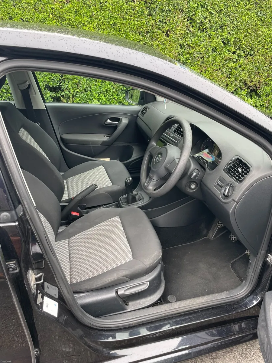 Volkswagen Polo 2010 - Image 3