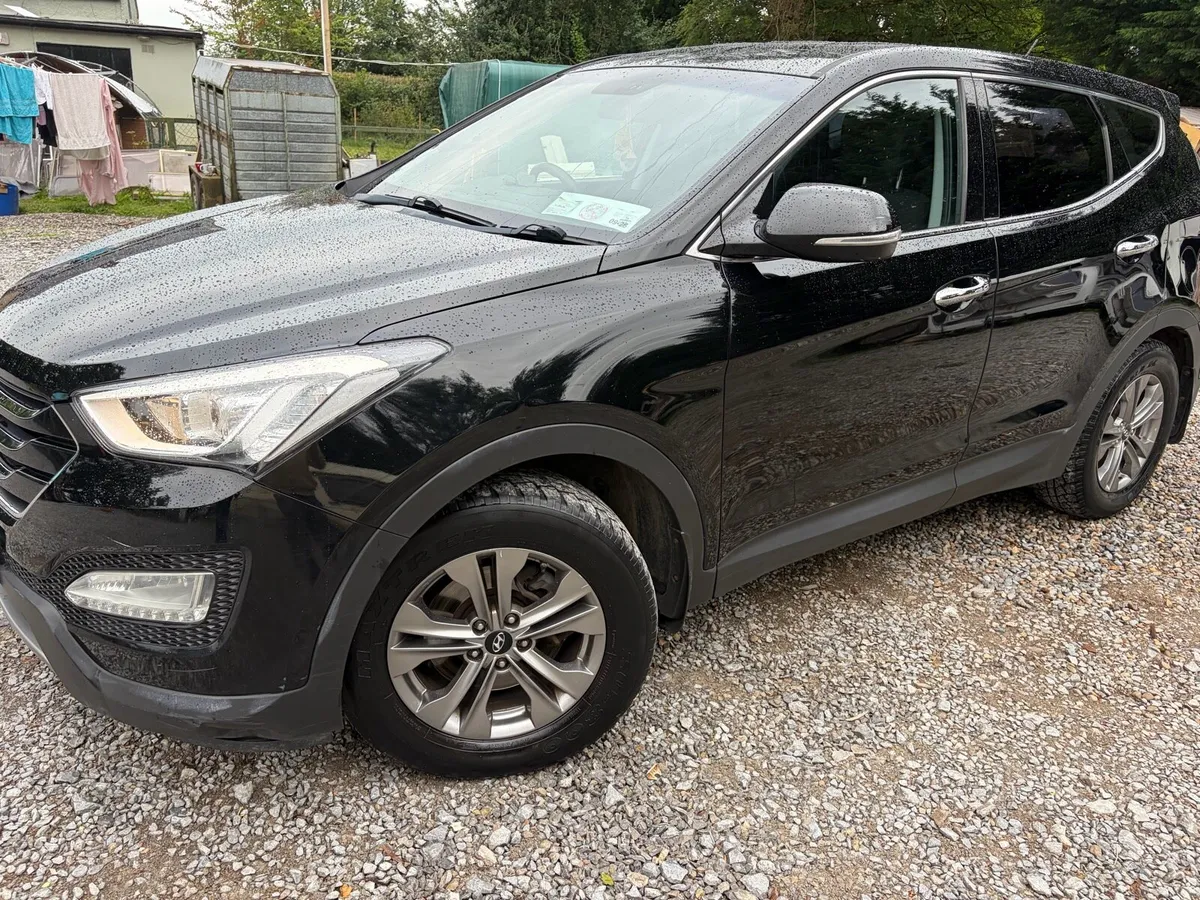 Hyundai Santa fe - Image 1