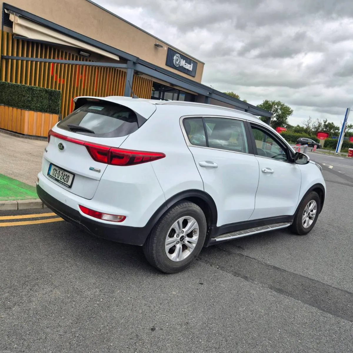 172 Kia Sportage nev nct tax - Image 5
